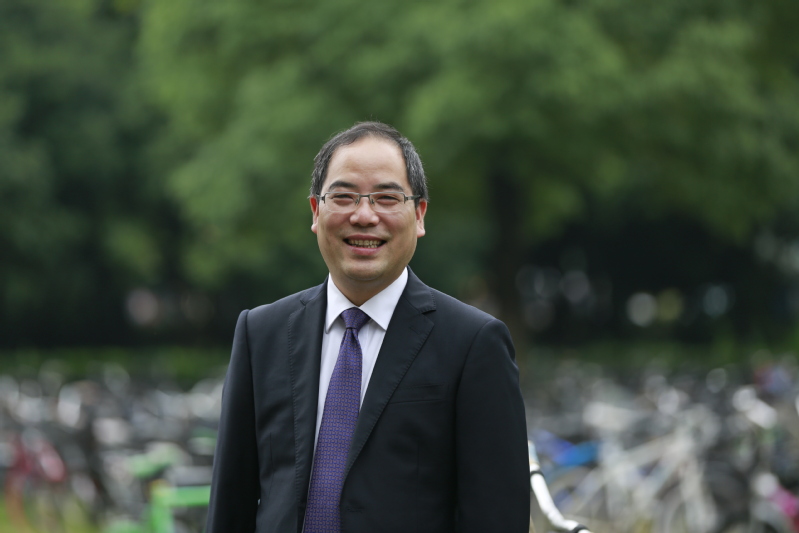 郁建兴院长美照.JPG